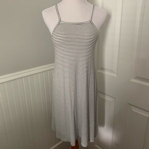 White and black summer dress
